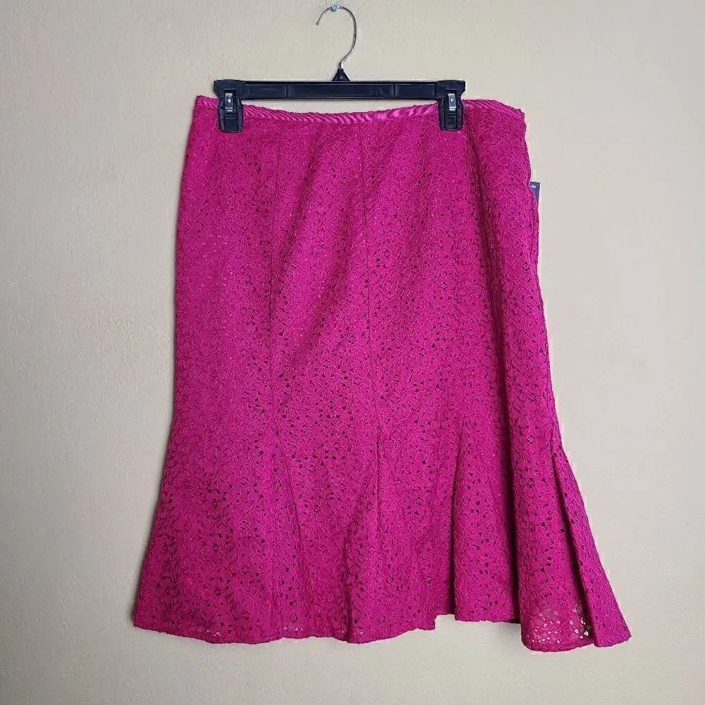 NWT Jones Wear Enamour Pleated Skirt